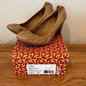 Tory Burch Eddie wedge heels in lamb leather size 10